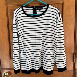 Spense Black and White Knit Sweater